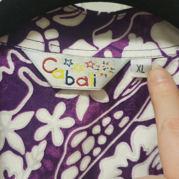 Men's Vintage Hawaiian Shirt - Picture 3 of 6